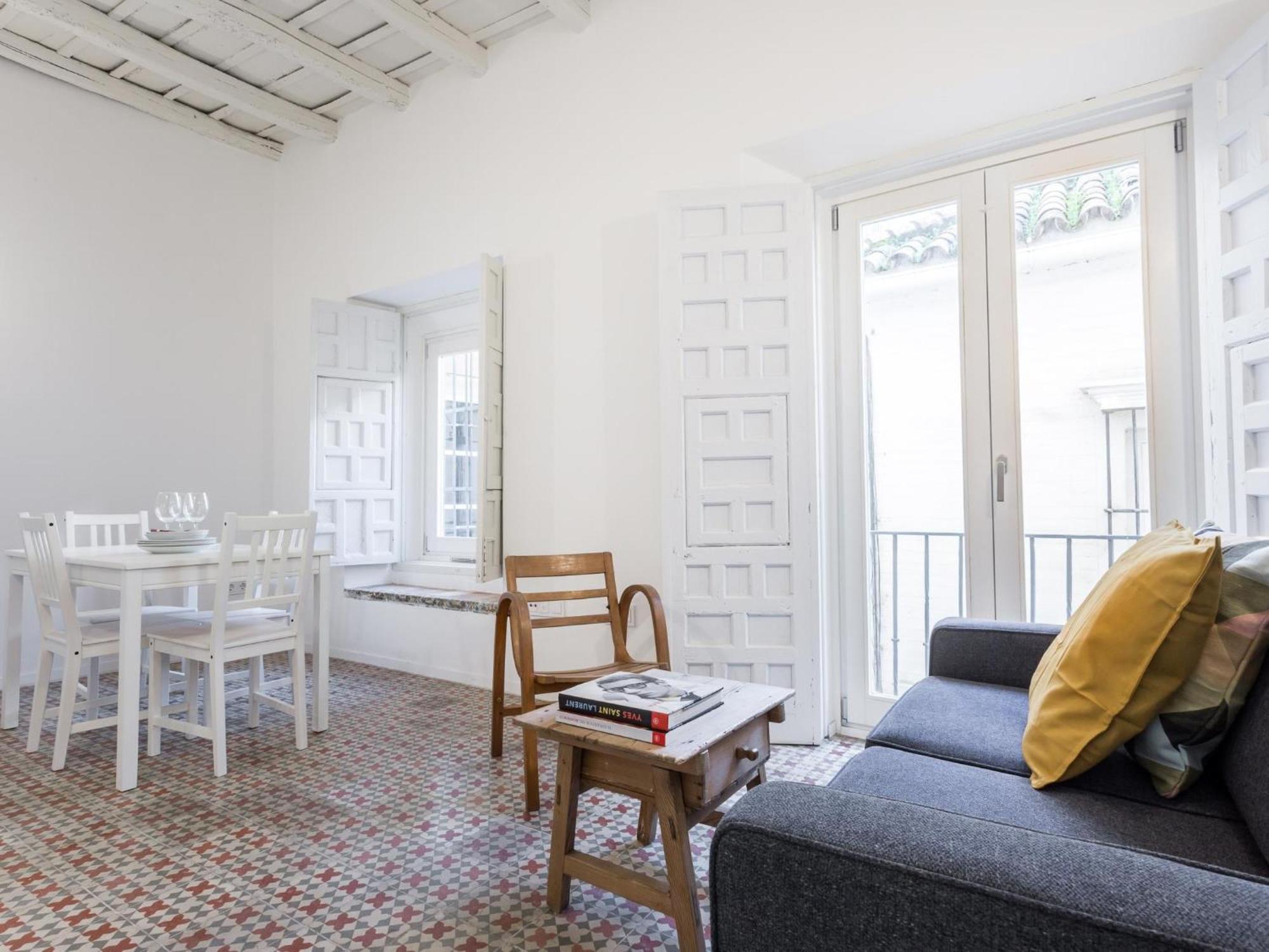Apartment Abades I