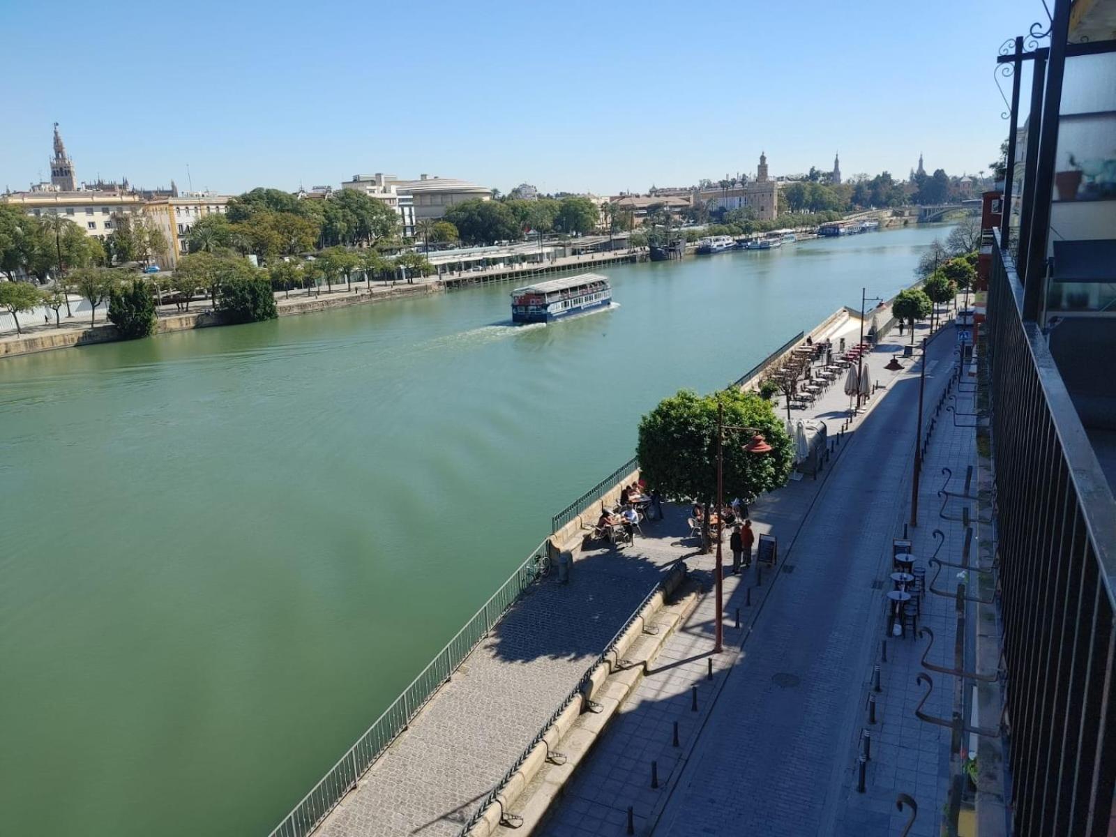 Special Place In Triana Apartment Seville