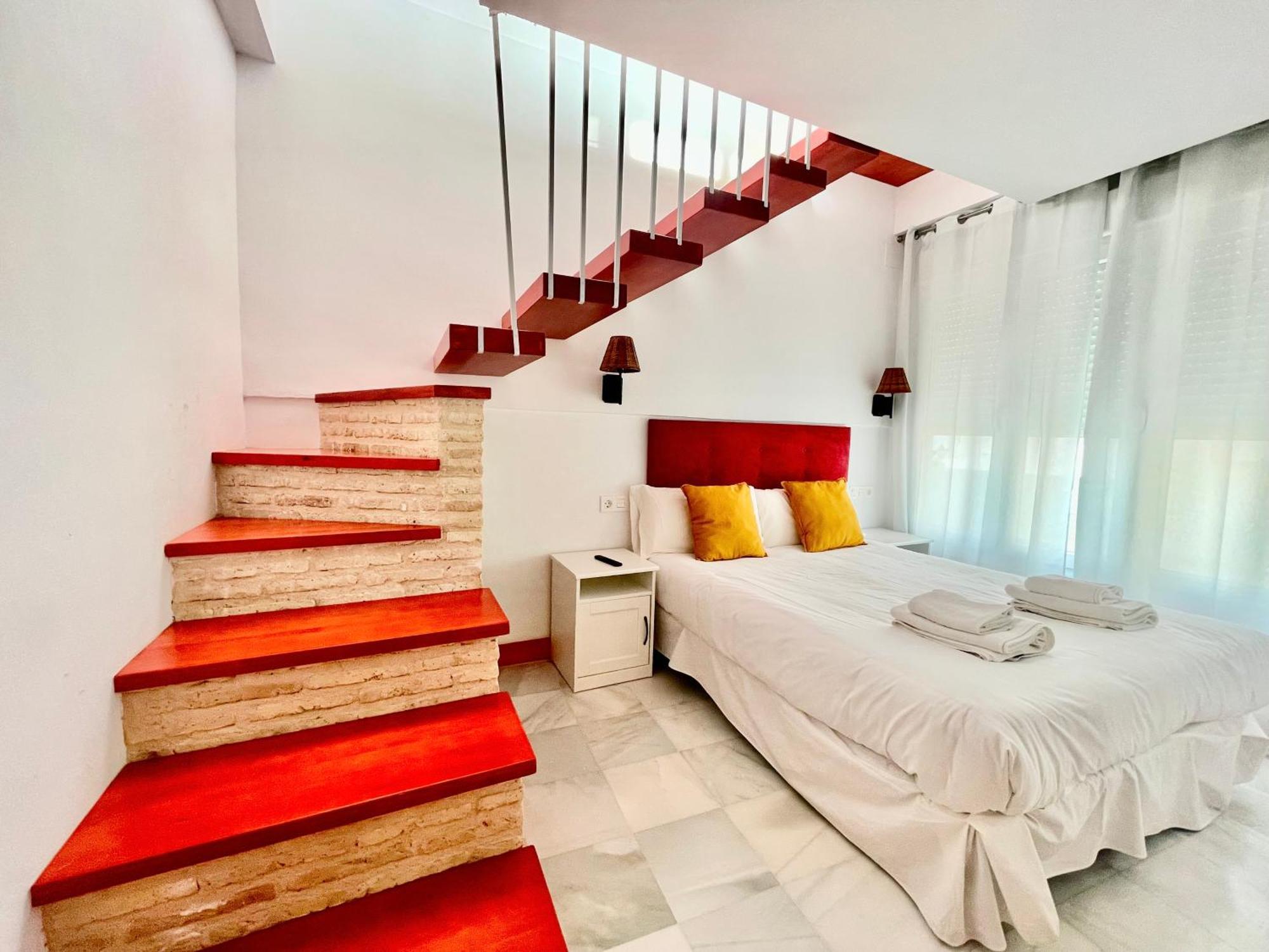 Philippe's Triana Con Terraza Apartment Seville
