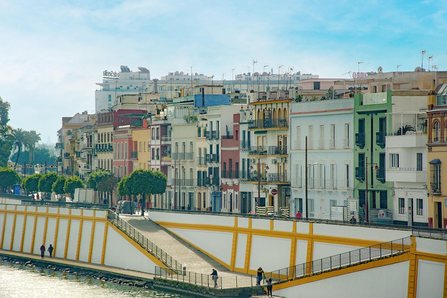 Special Place In Triana Apartment