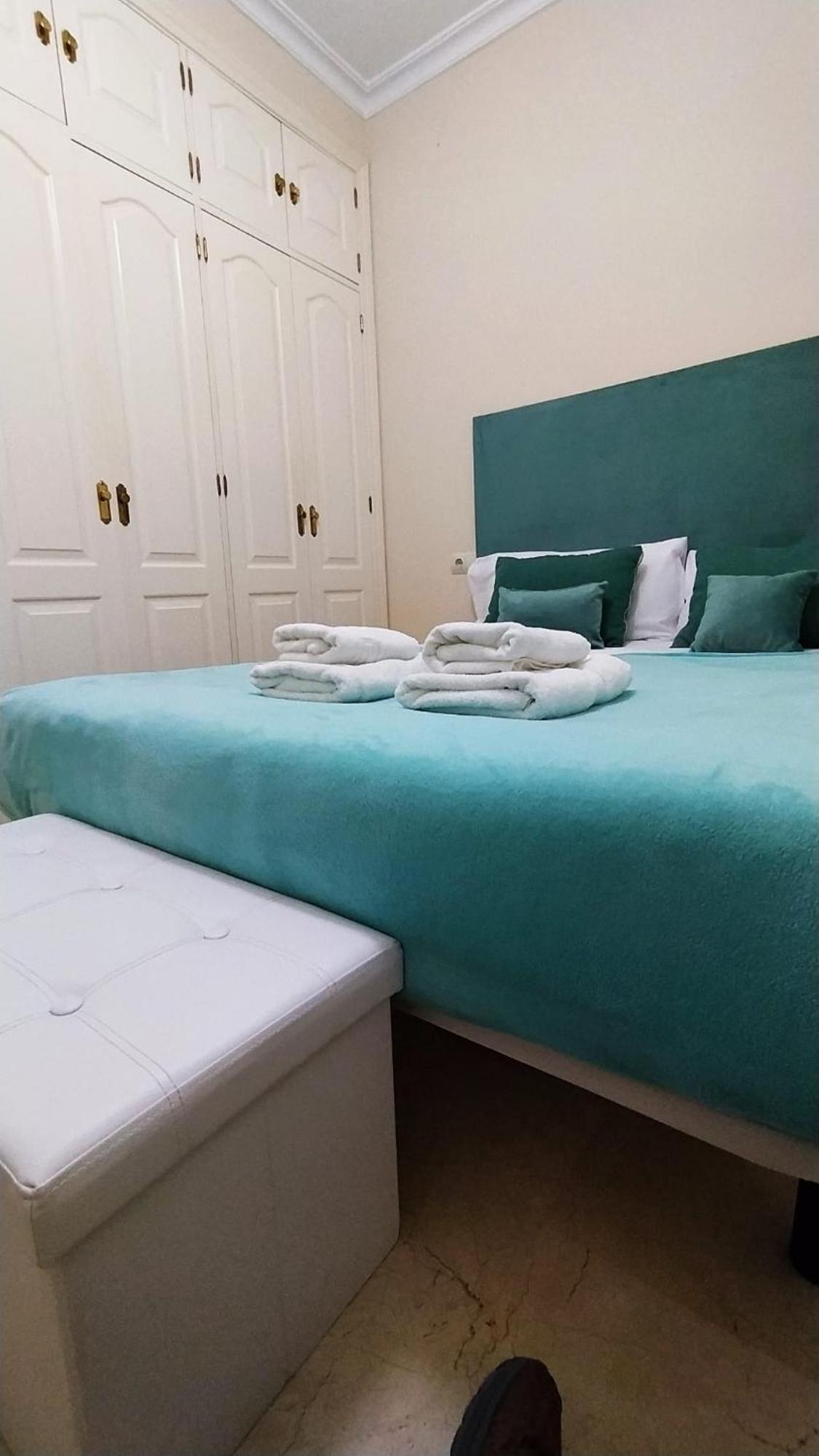 Apartamento Bonito Piso En Calle Antolinez Sevilla