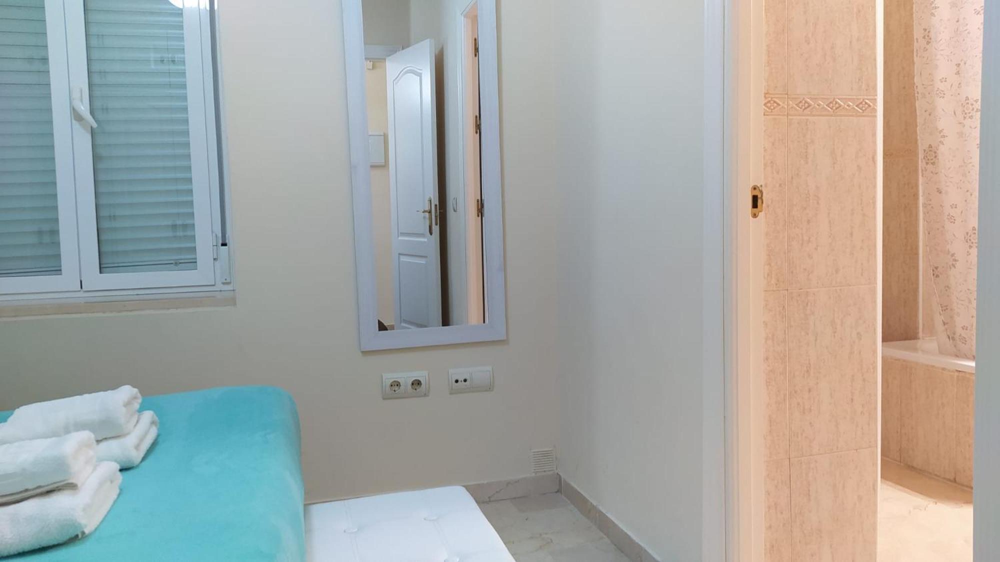 Bonito Piso En Calle Antolinez Apartamento *