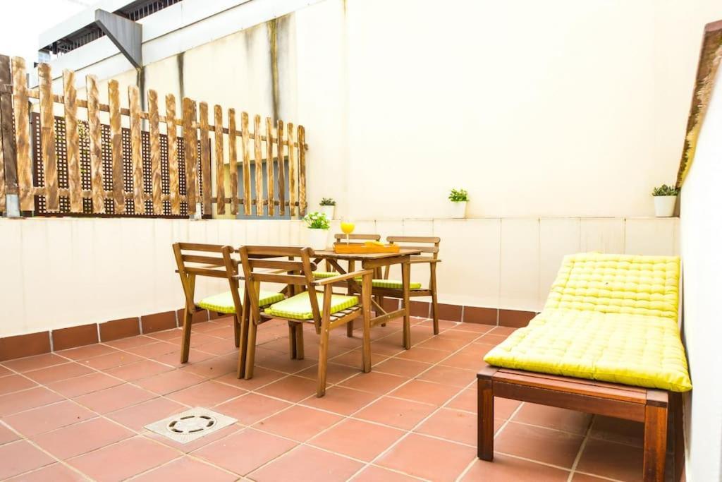 Ideal Casco Antiguo Sevilla, Goles Bajo Seville