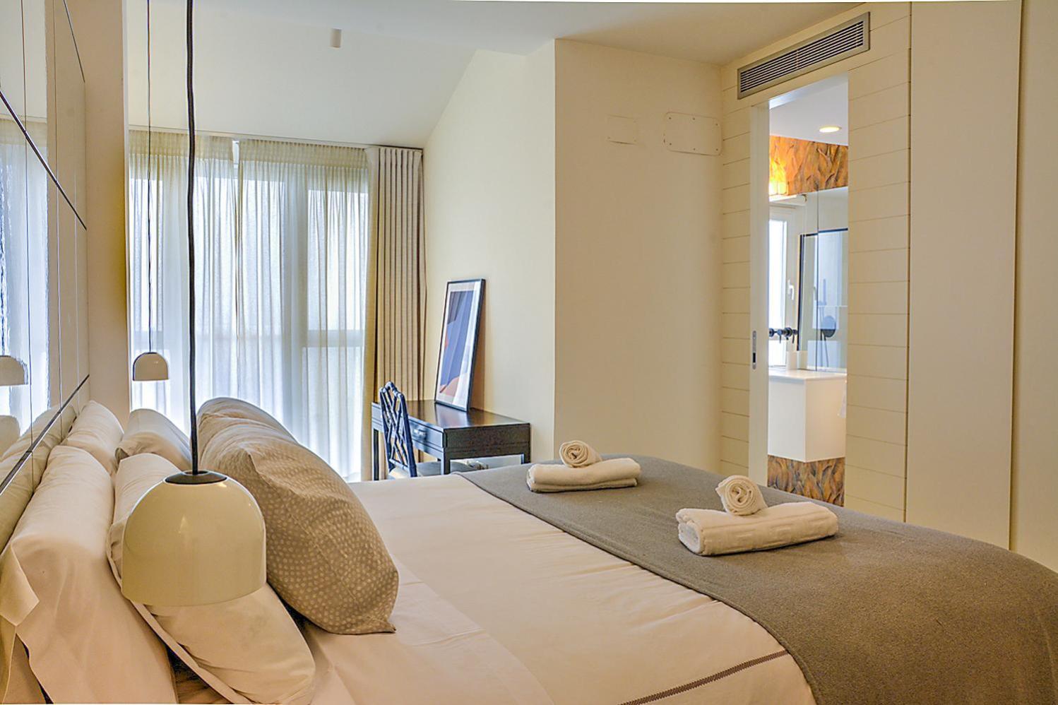 Apartamento Moderno Duplex Sevillano *