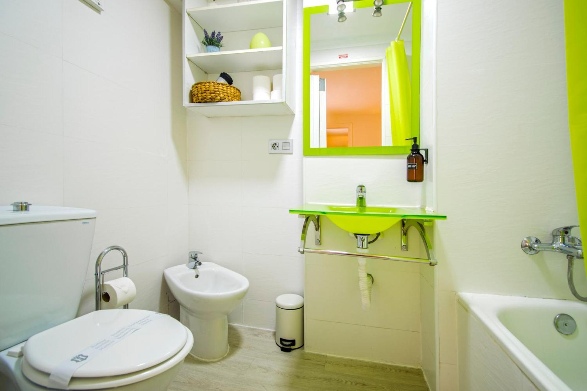 Acogedor Y Coquetisimo De Diseno Muy, Muy, Muy Centrico Apartamento Sevilla
