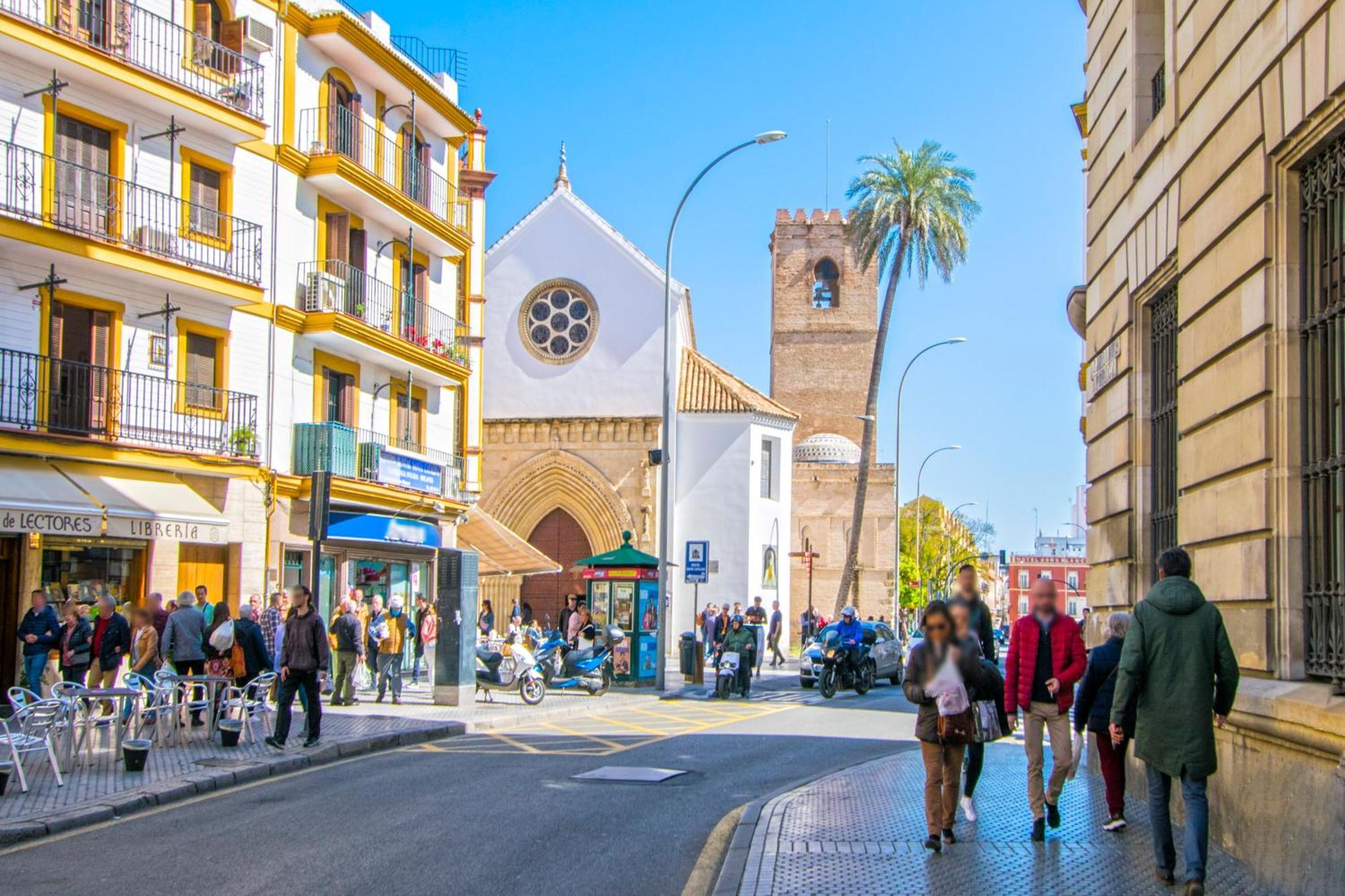 Acogedor Y Coquetisimo De Diseno Muy, Muy, Muy Centrico * Sevilla