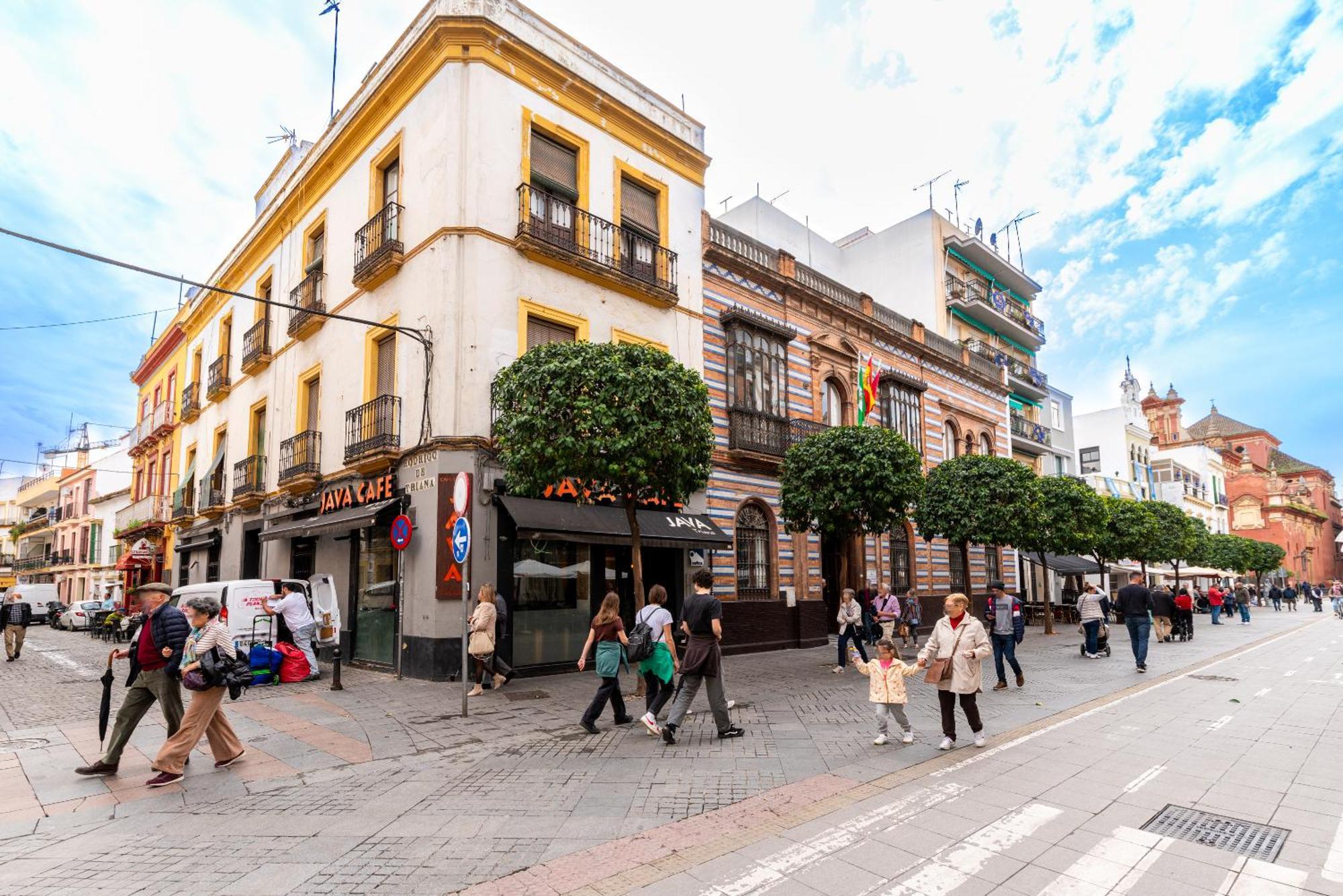 Apartamento La Cava De Triana, Luminoso Y Acogedor