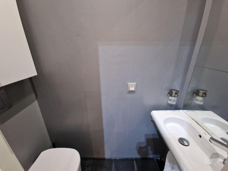 Exclusivo De Diseno Centro Matahacas Bajo