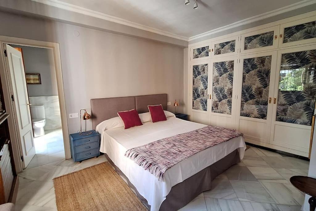 Apartamento Sc Plaza Santa Cruz Sevilla