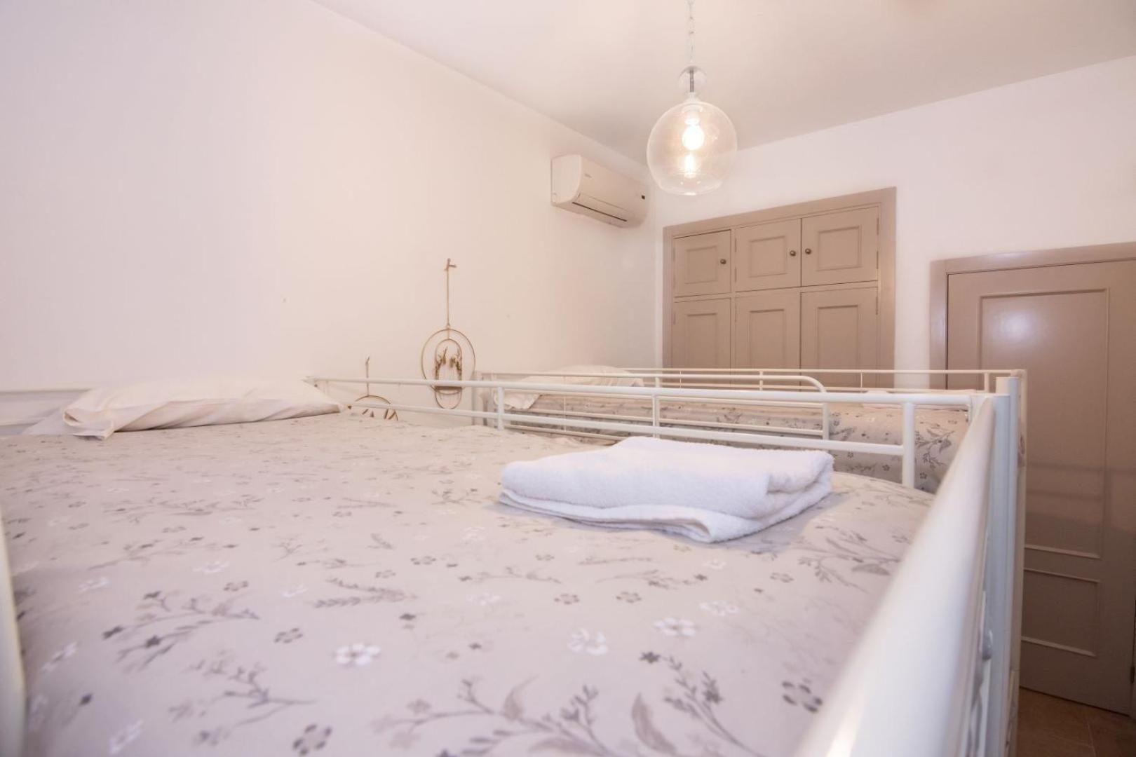 Apartamento Rodrigo De Triana Primero A