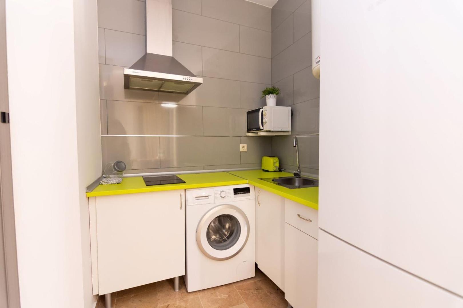 Apartamento Rodrigo De Triana Primero A *