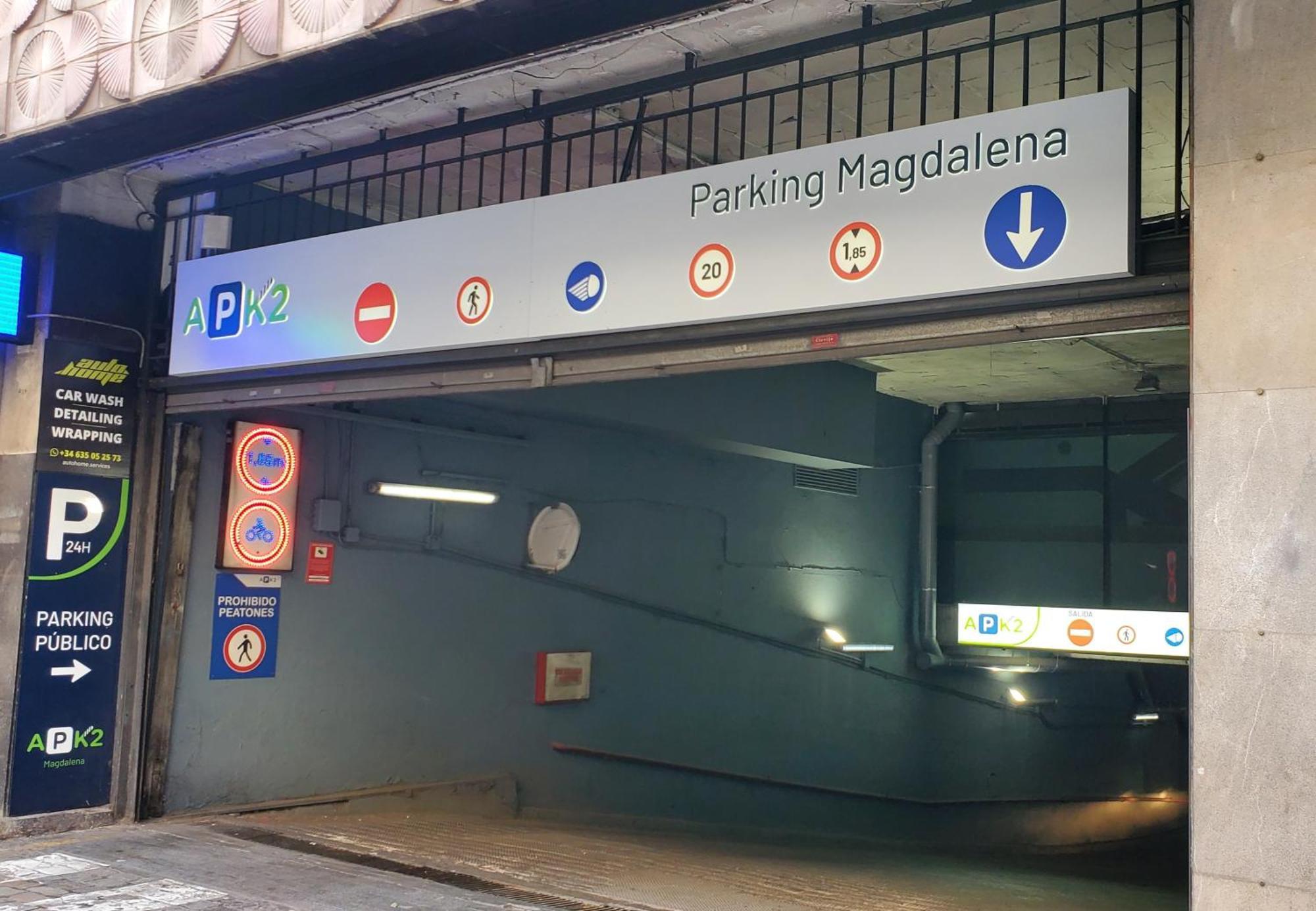 Magdalena Plaza Center 1º * Sevilla