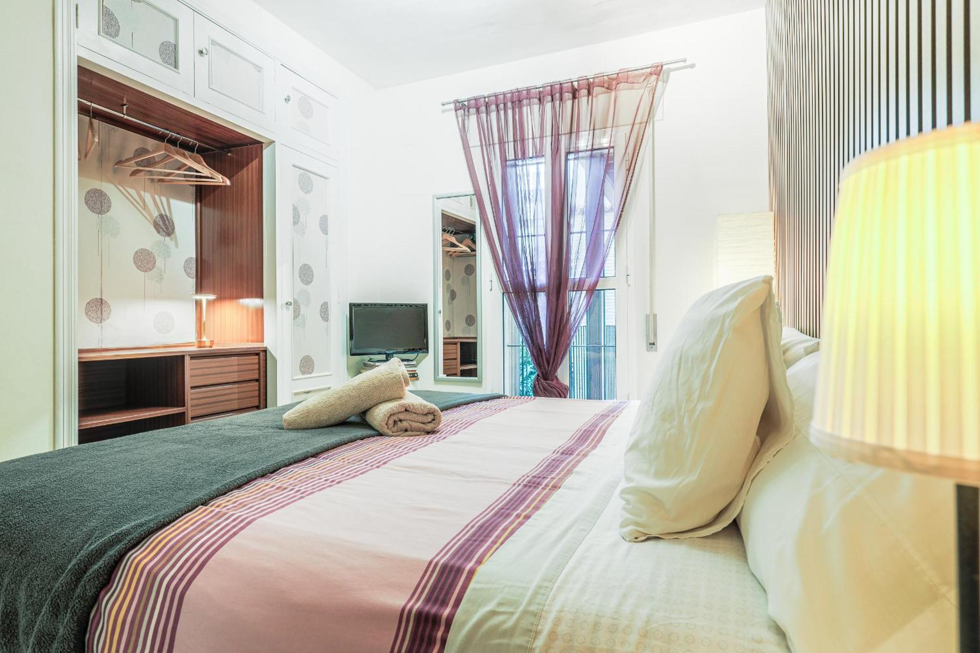 San Jacinto Location Triana * Seville