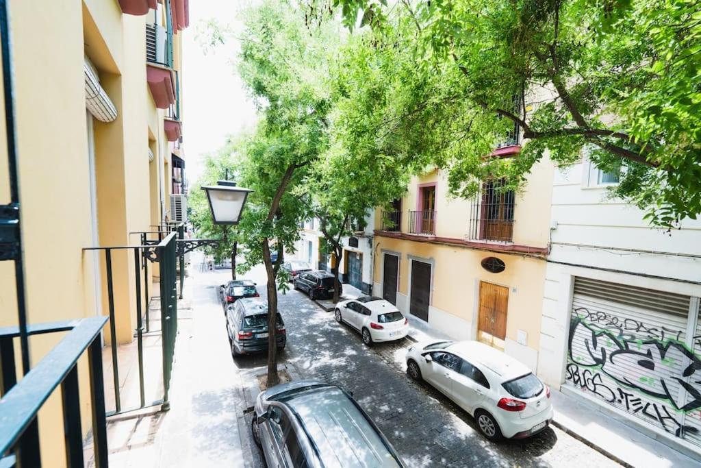 En San Bernardo, El Barrio Torero Sevilla