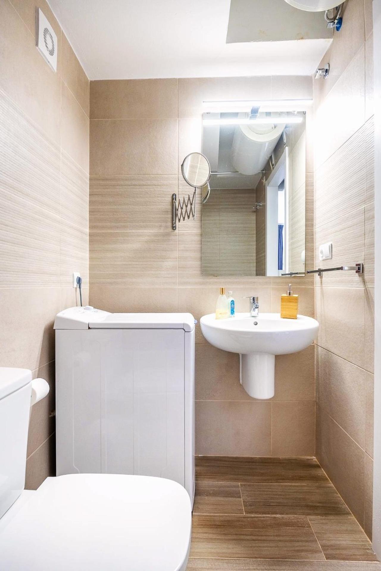 Apartamento La Estrella De Triana - Encantador Y Bien Situado *