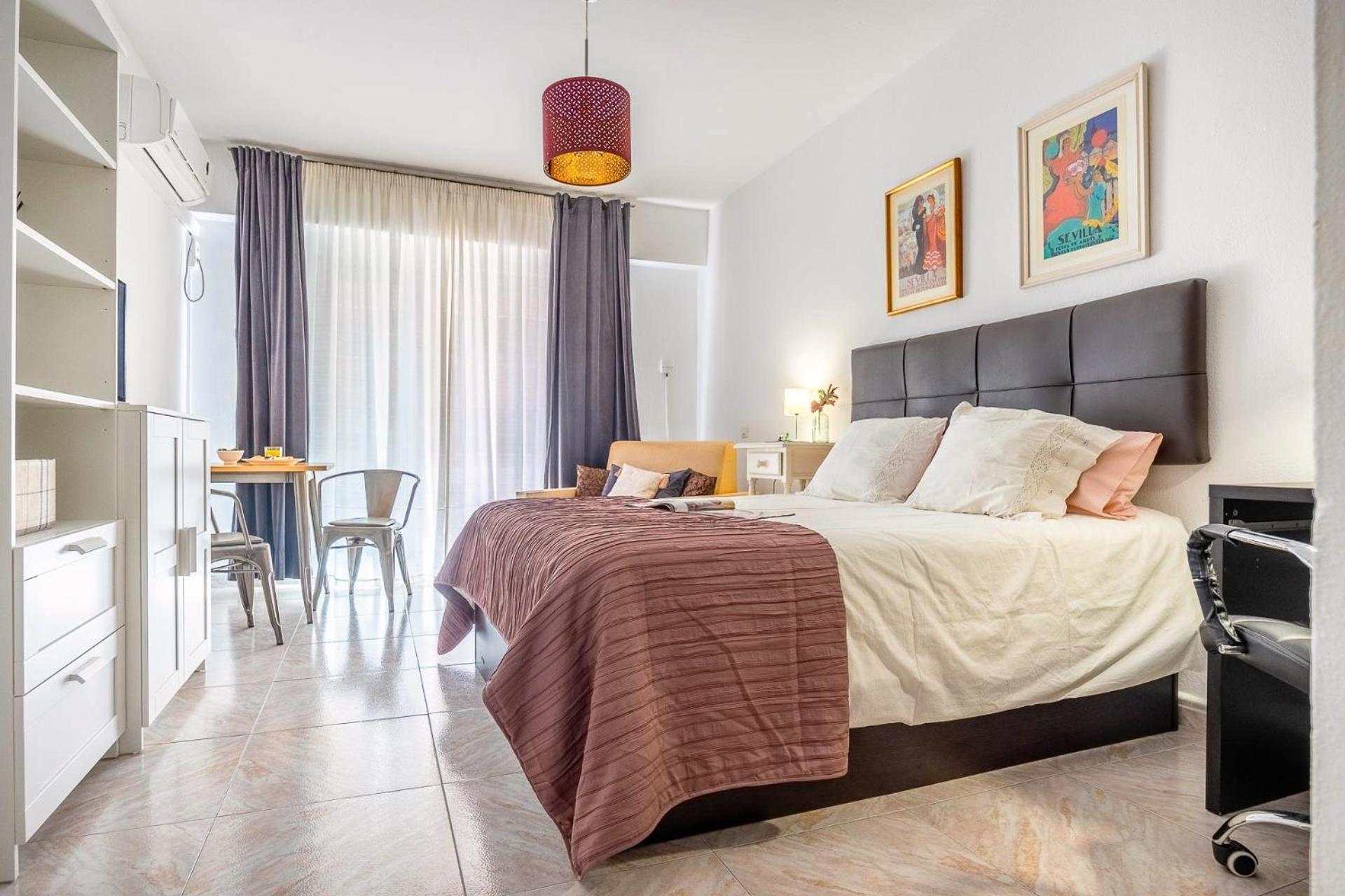 Apartamento La Estrella De Triana - Encantador Y Bien Situado *