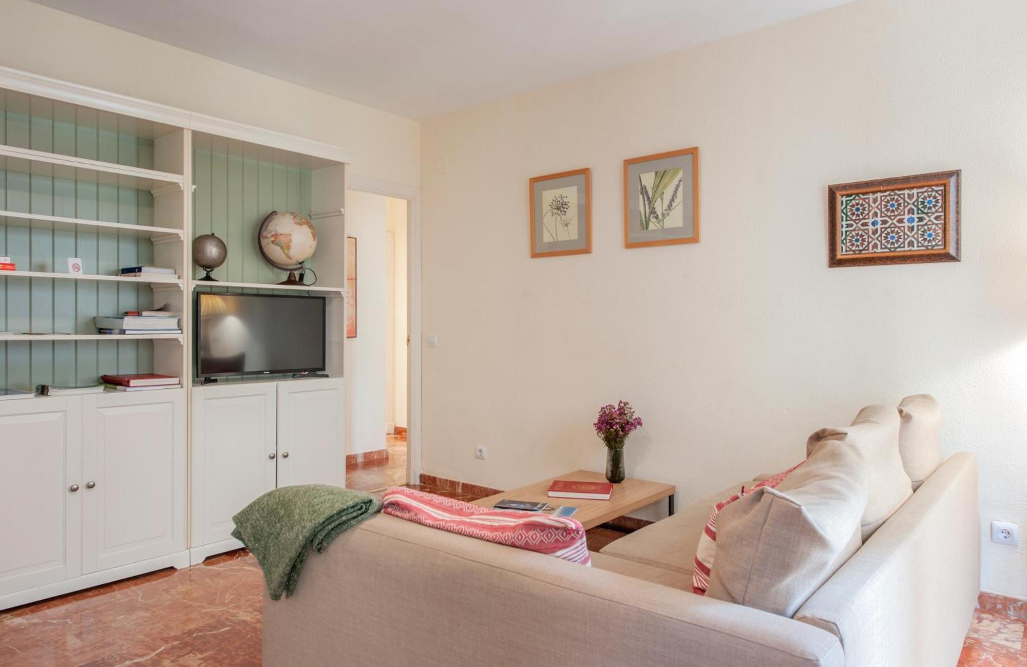 Apartamento Ispal & Parking Historic Center Vutse06601