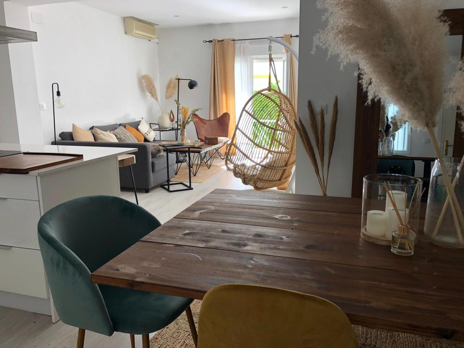 Elegante 6-8pax Av Palmera 3d 2b