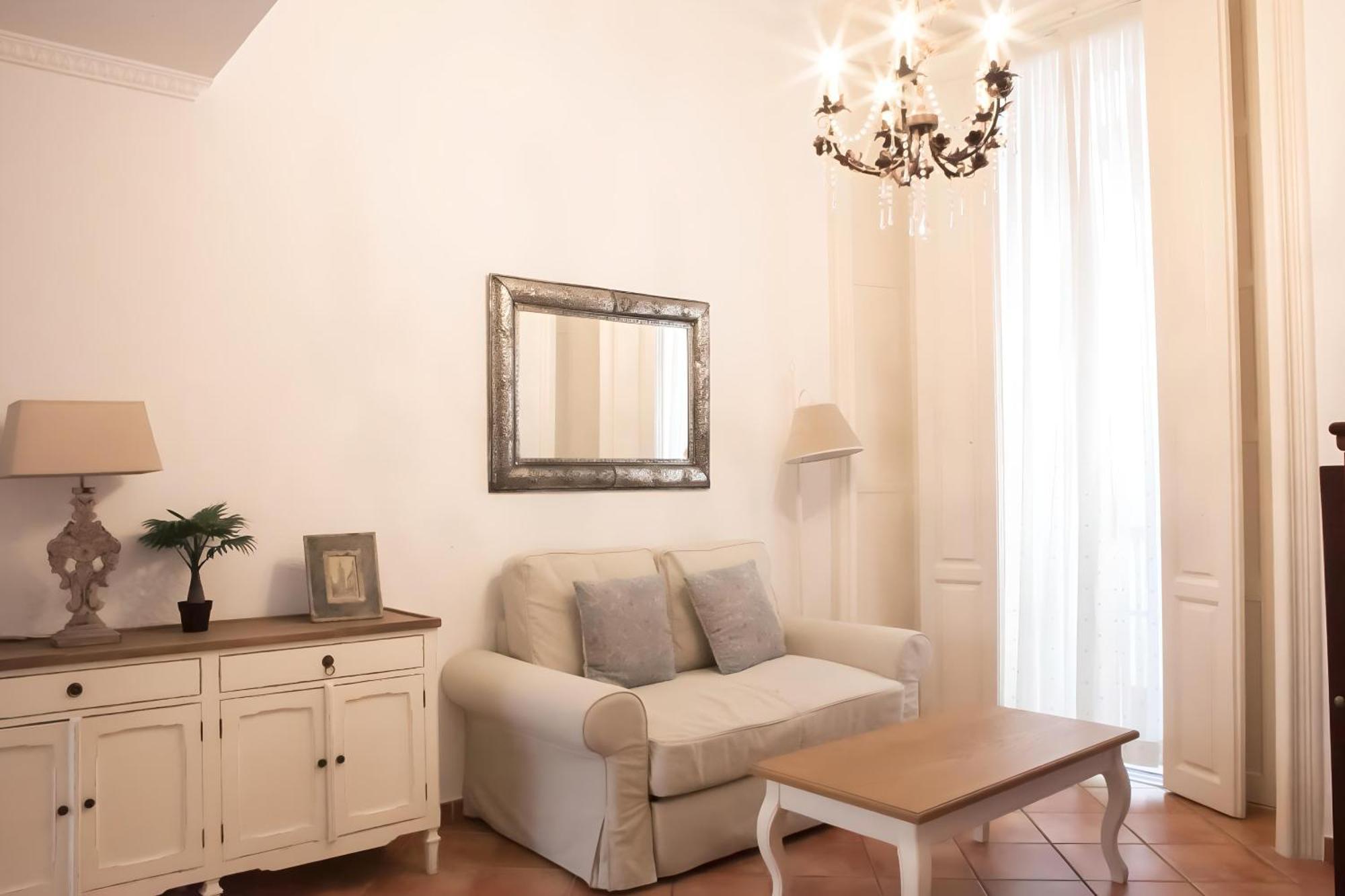 Apartamento Romantico, Tranquilo, Centrico *