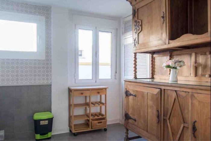 Junto A Calle Betis Y Plaza De Cuba Apartment