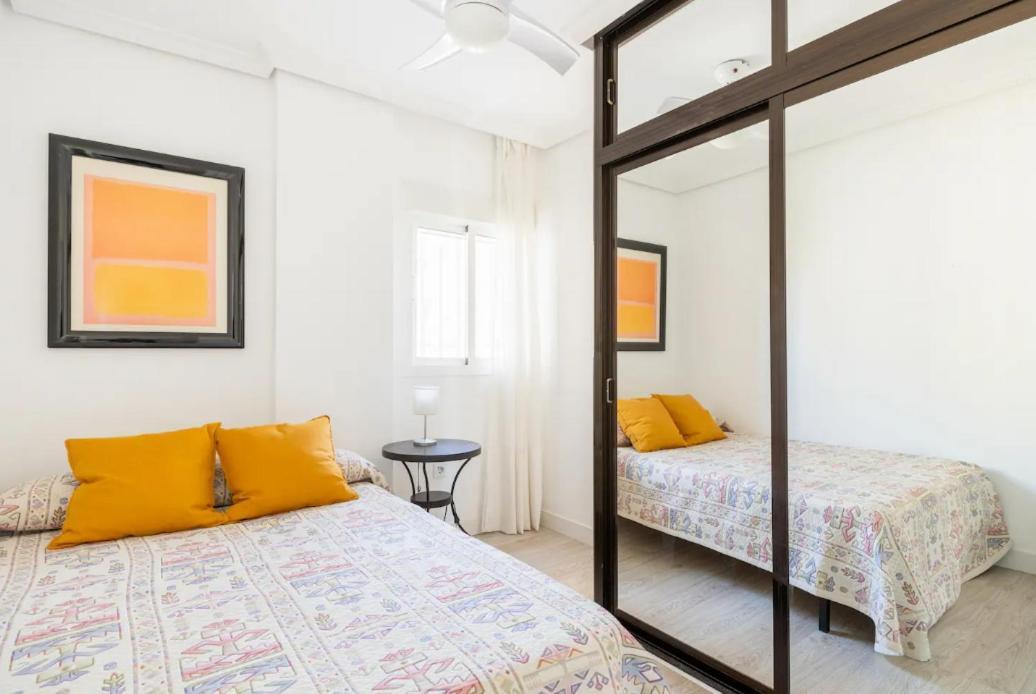 Moderno Y Luminoso - Great Modern Apartamento Sevilla
