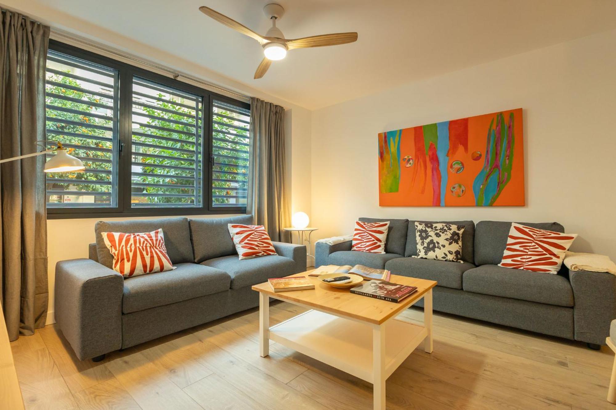 Charming 2 Bedroom Apartment By Torre Del Oro By Ocityzen Apartment