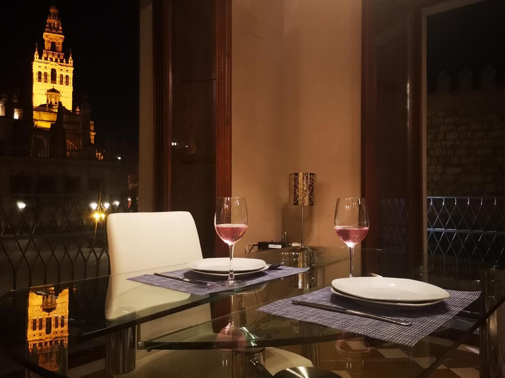 Luxury With Views To Alcazar, Cathedral And Giralda. Apartamento Sevilla