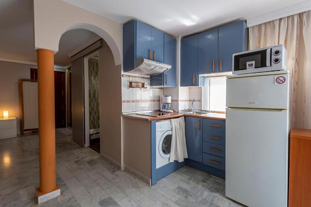 Apartment Luminosity Square Studio. Francos 14 *