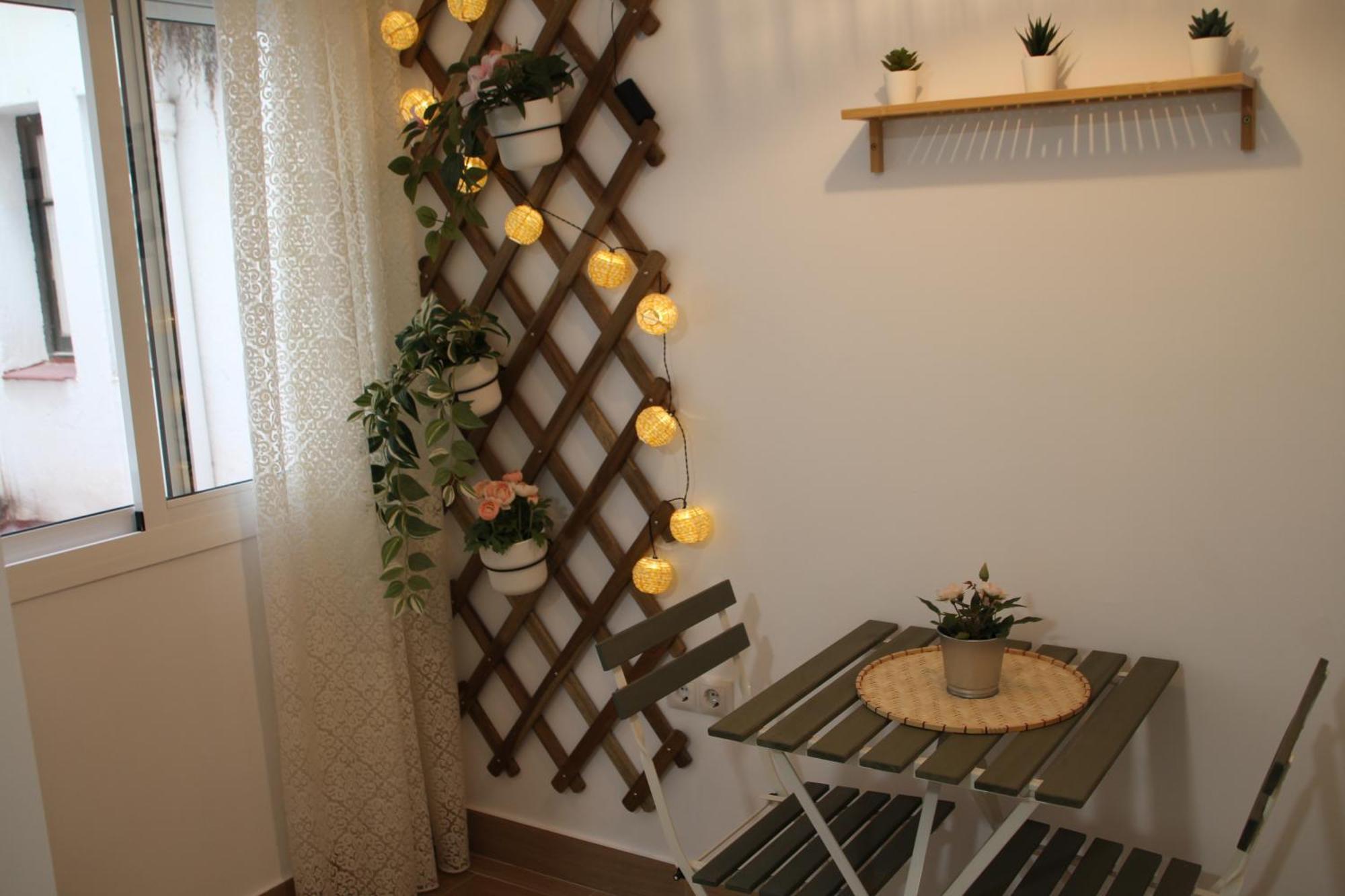 Apartamento Luisahouse, En El Corazon De Y Triana