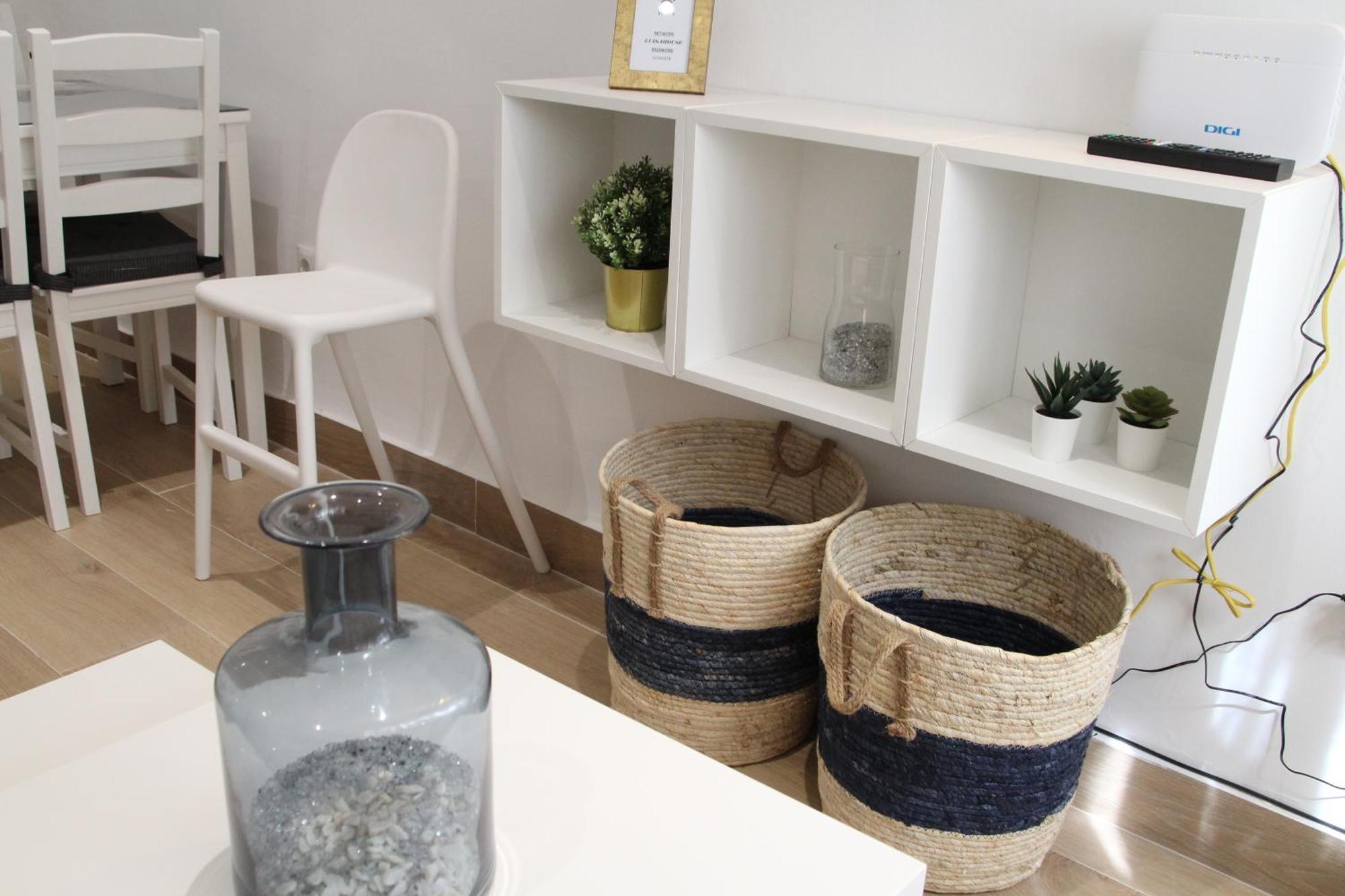 Apartamento Luisahouse, En El Corazon De Y Triana *