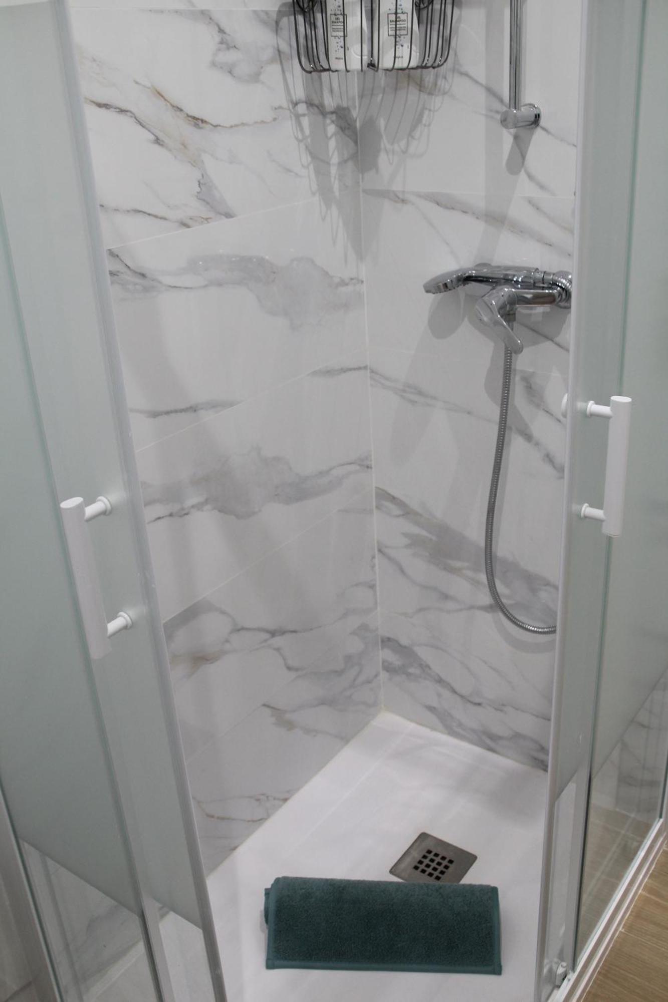 Apartamento Luisahouse, En El Corazon De Y Triana