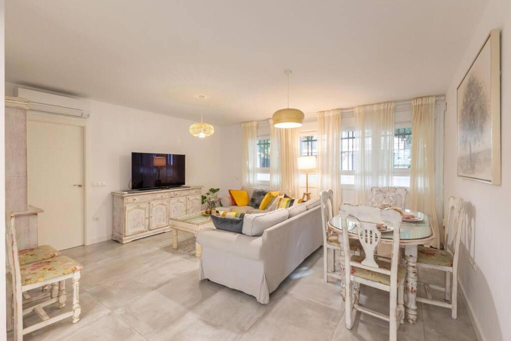 Apartamento Cardenal Cervantes Deluxe By Valcambre Sevilla