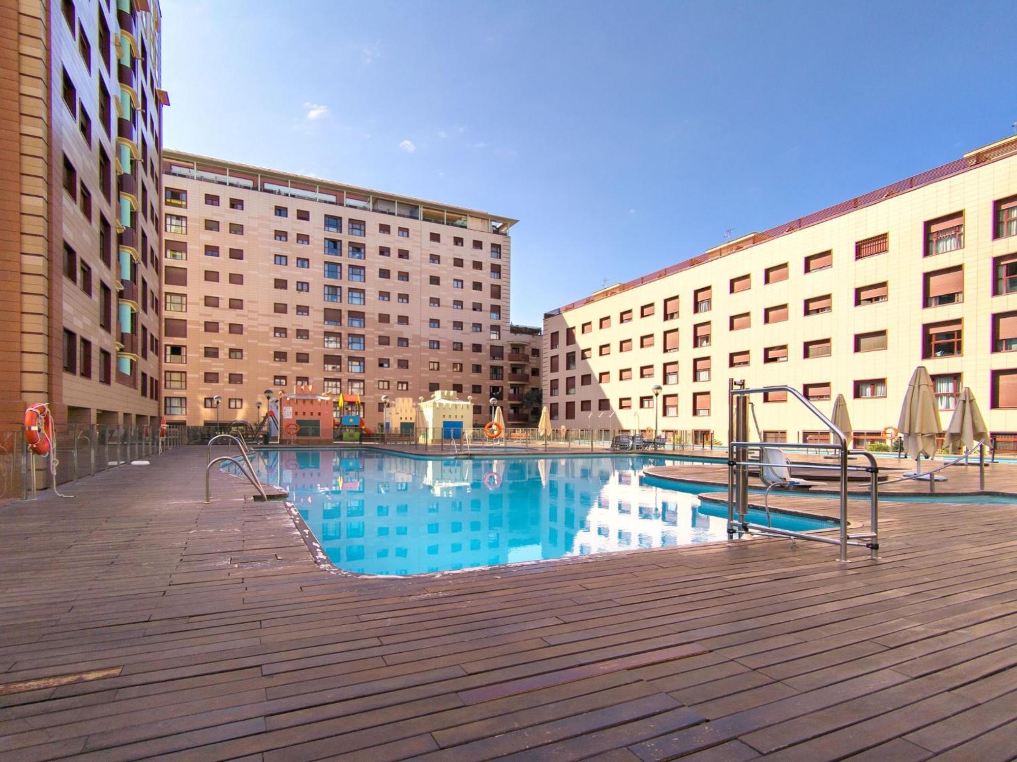 Apartamento Apartamento Con Piscina - La Palmera Sevilla