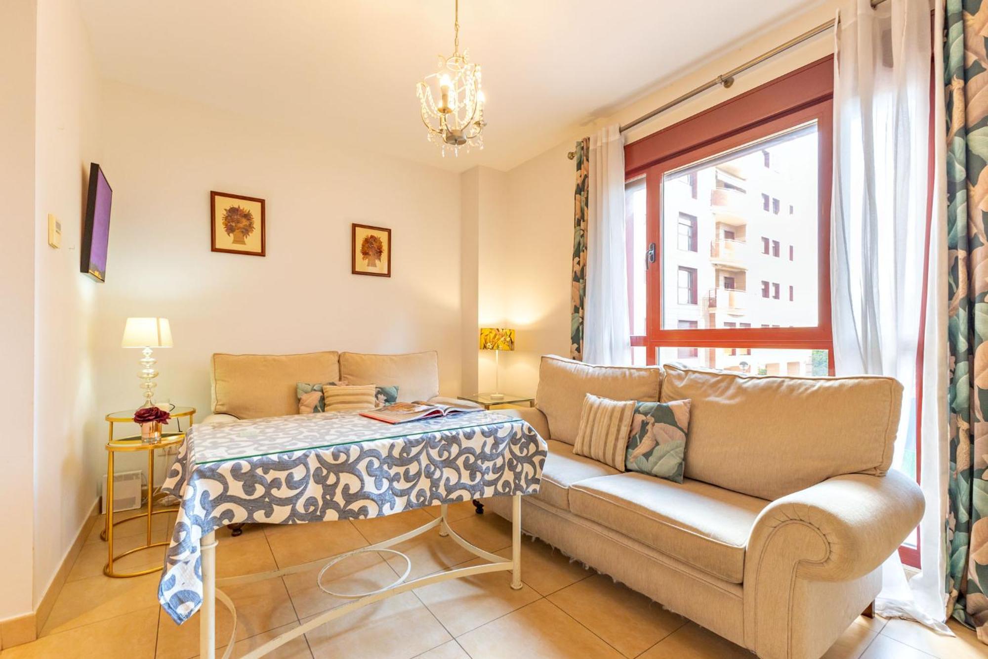 Apartamento Con Piscina - La Palmera Apartamento Sevilla