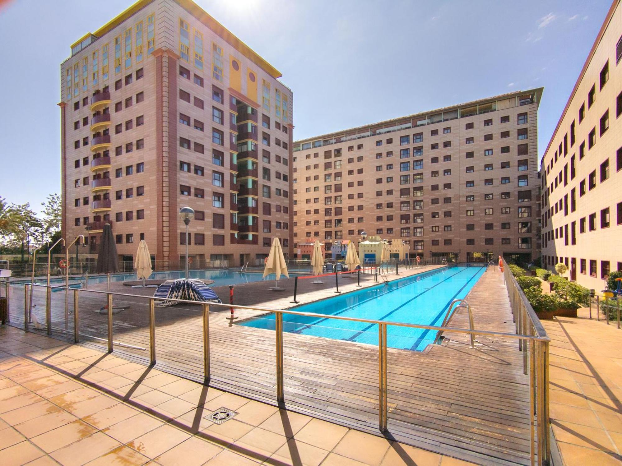 Apartamento Con Piscina - La Palmera