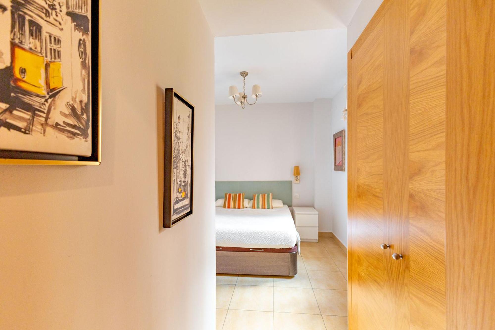 Apartamento Con Piscina - La Palmera Apartamento