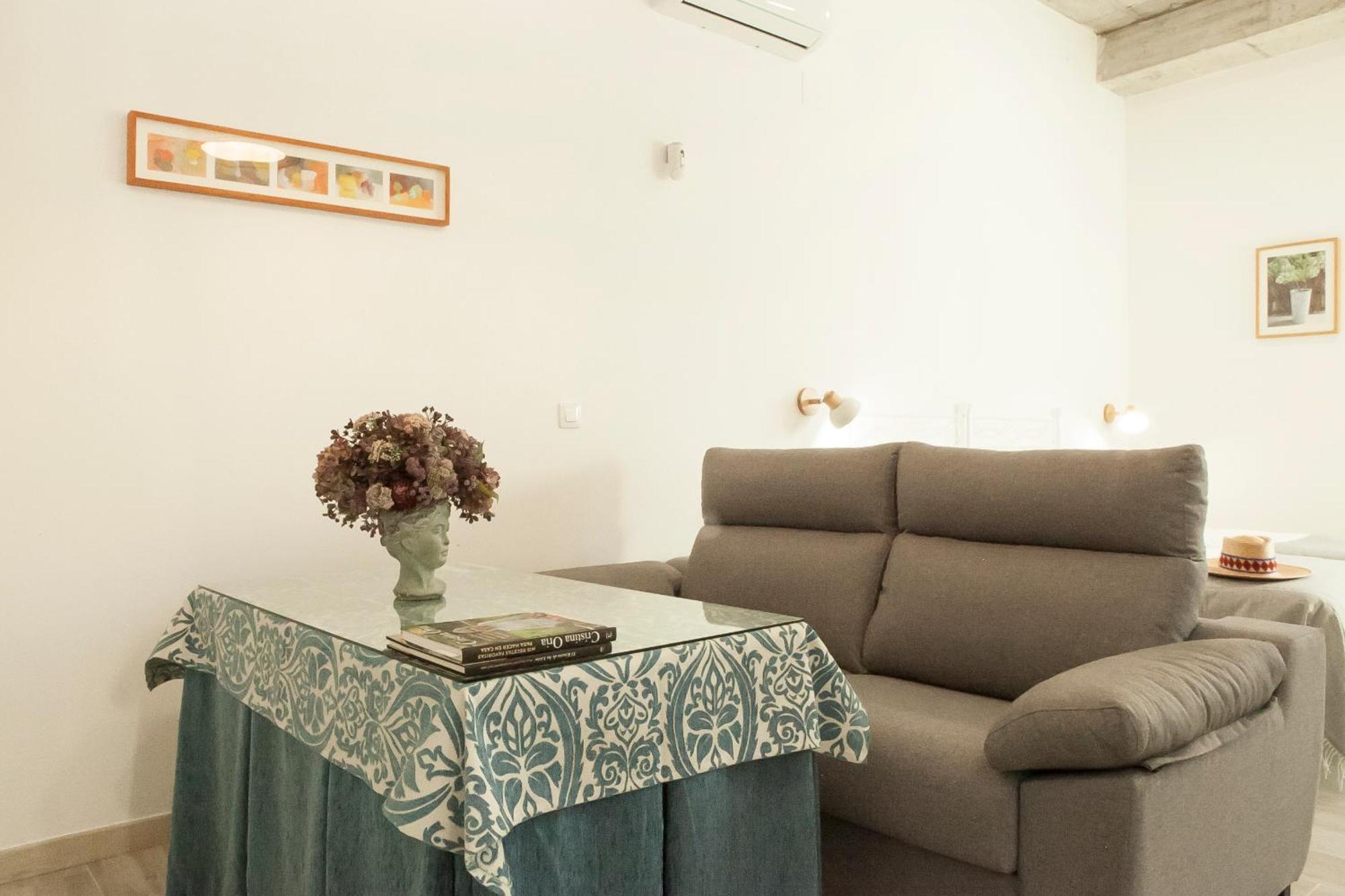 Rg Hospital Valme Apartamento *