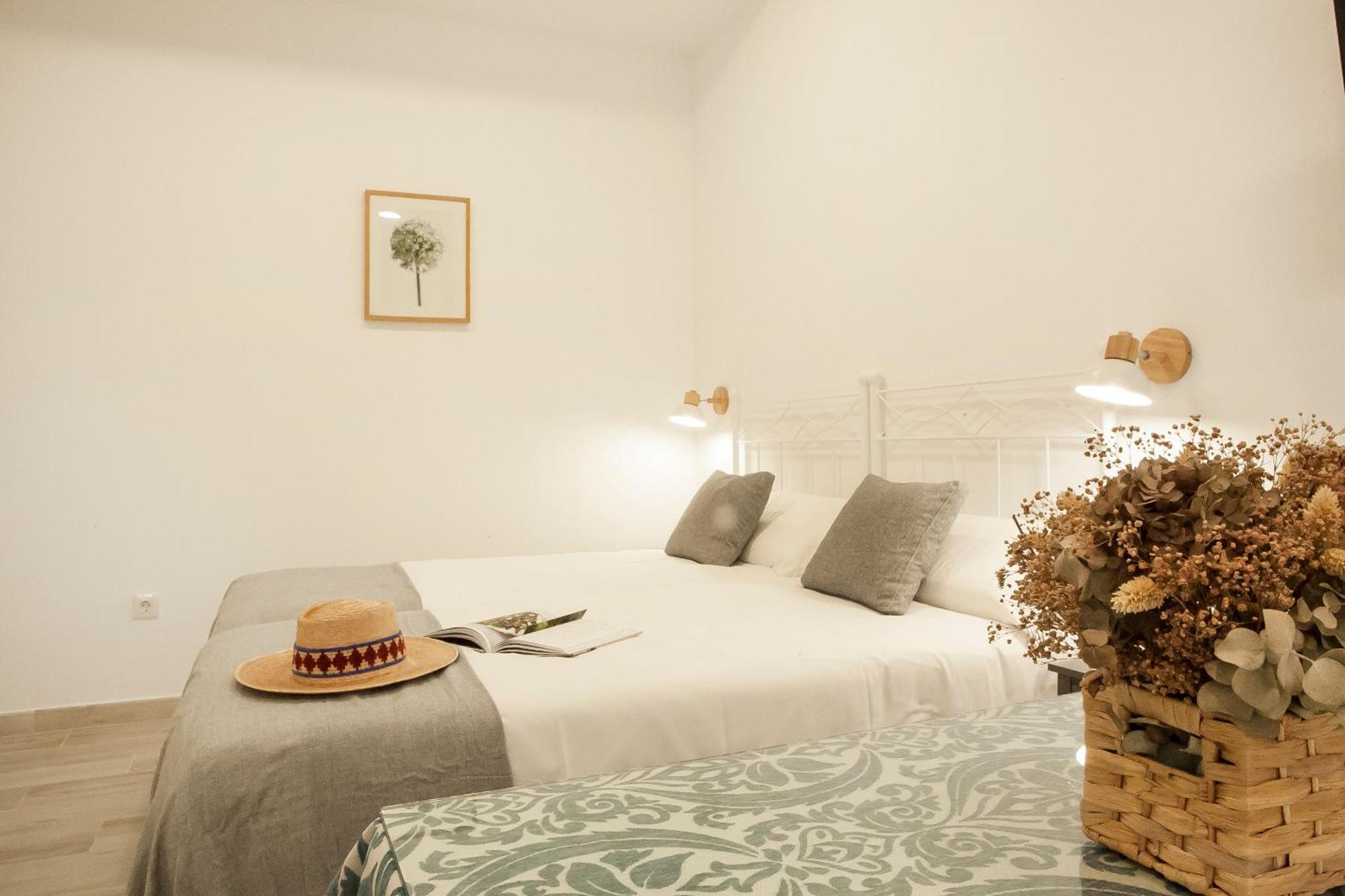 Rg Hospital Valme Apartamento *