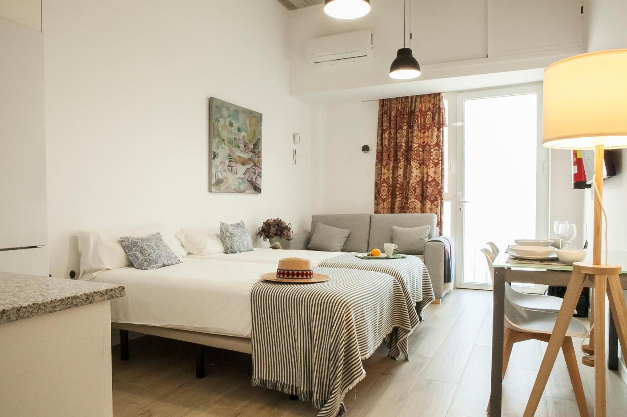 Rg Hospital Valme Apartamento *