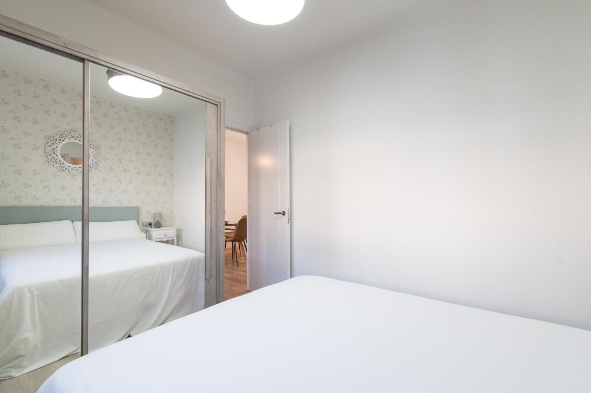 Triana Centro Dos A Estrenar Apartamento *