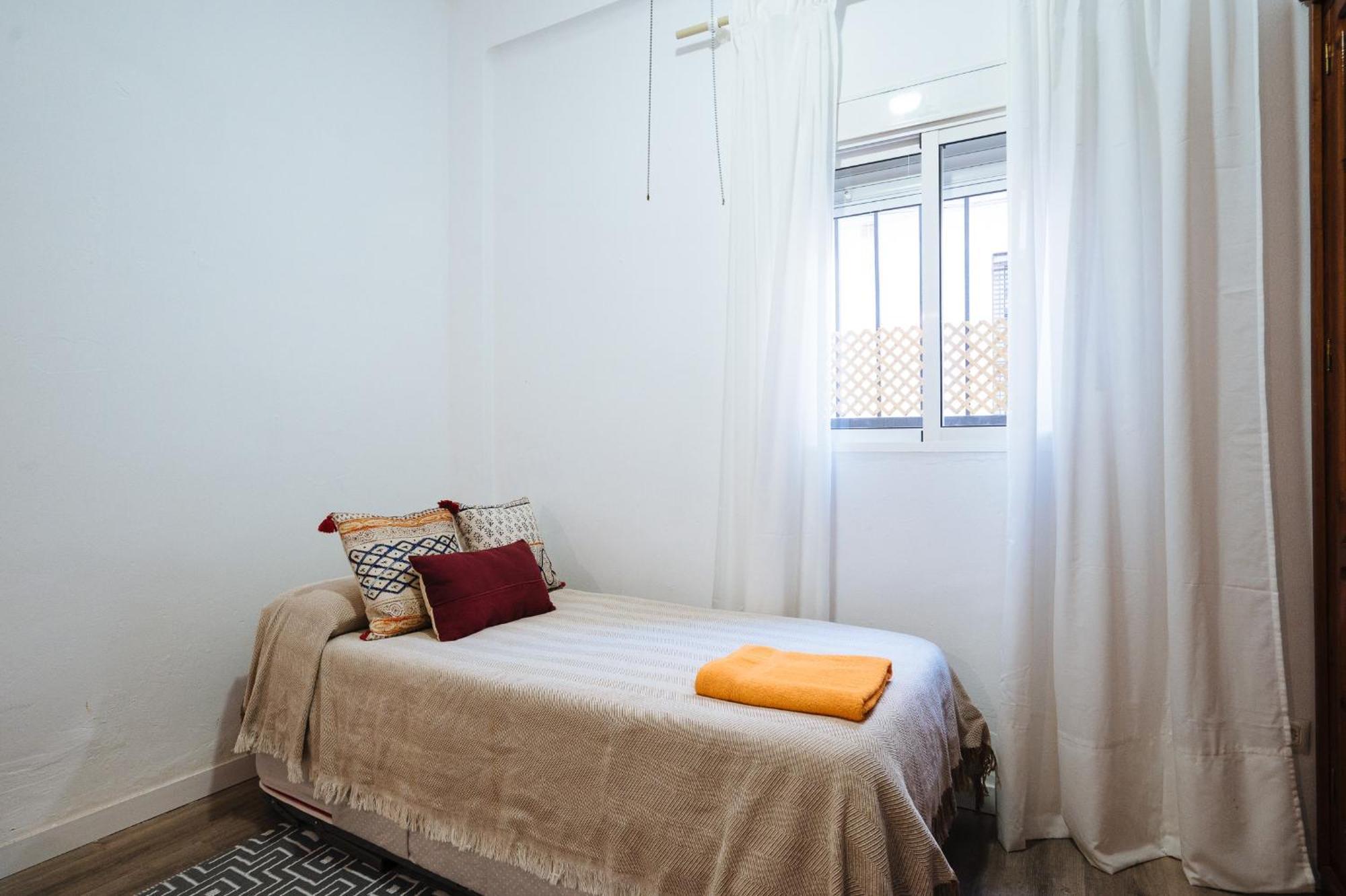 Apartamento Torrijiano * Seville