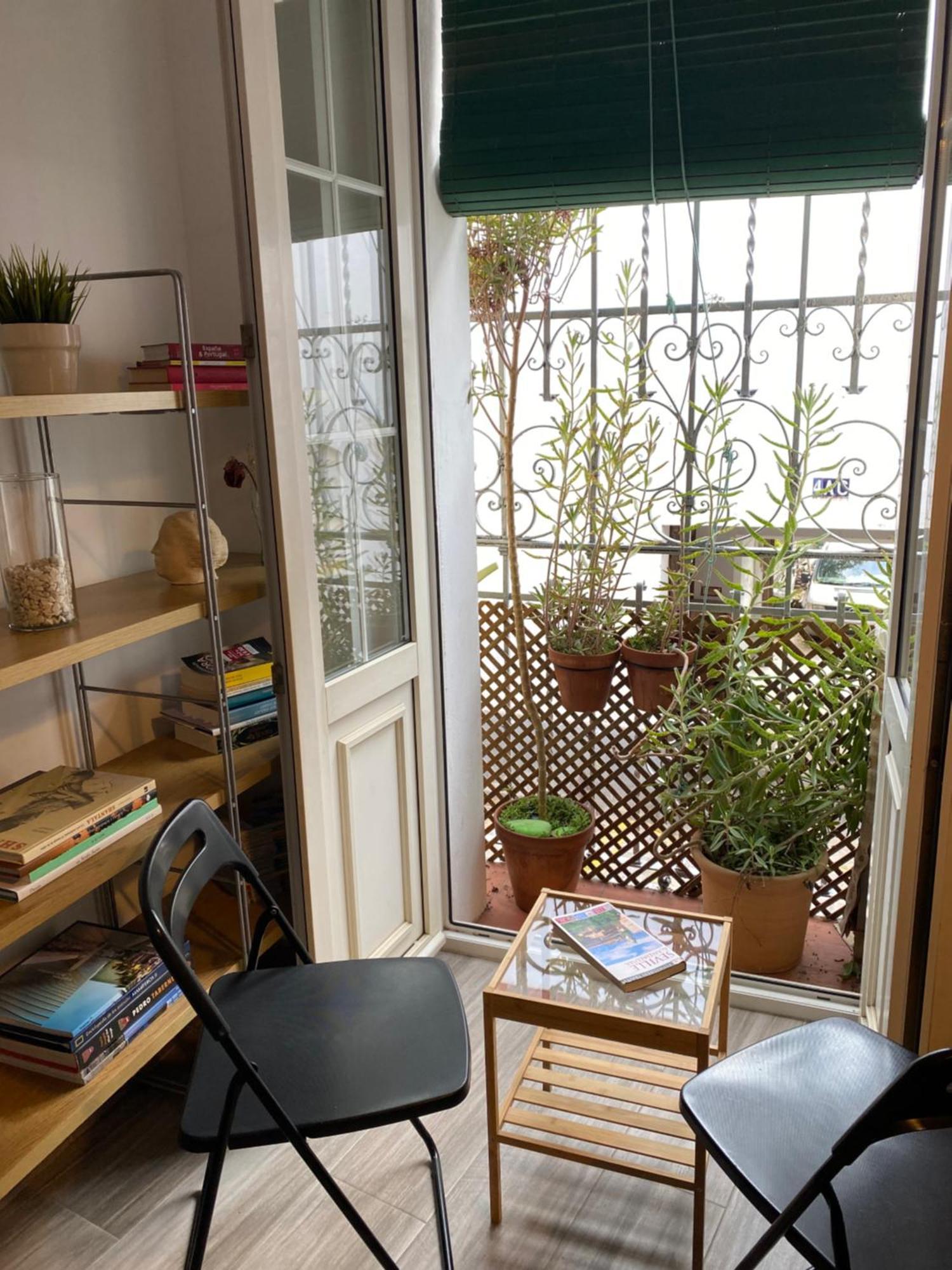 Imperial Center Apartment *