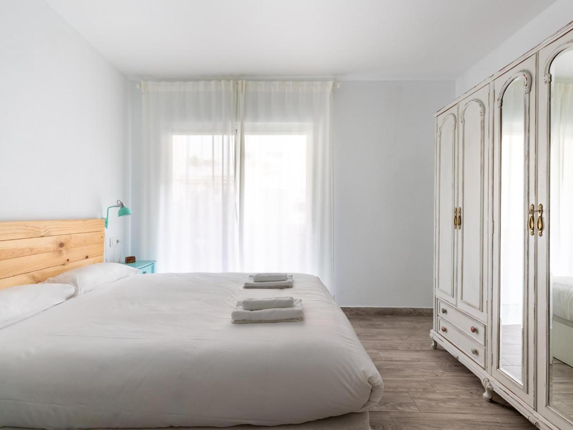 Apartamento Holi-rent Padre Isla Sevilla