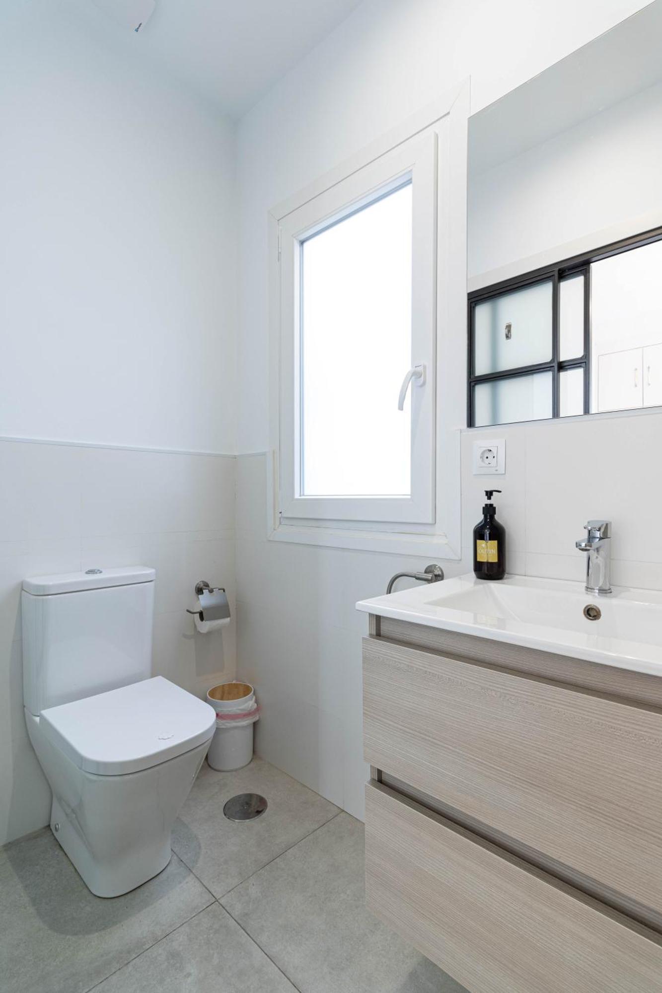 Sepulveda, Moderno Apartamento By Outin *
