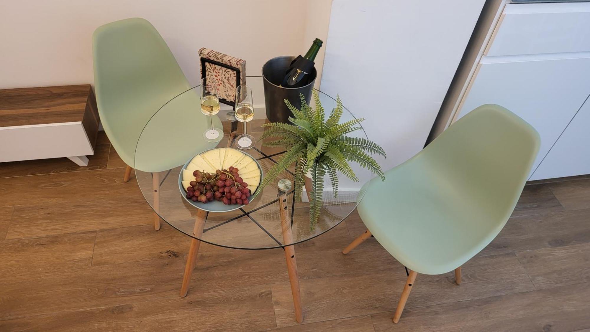 Rentalsevilla Cardenal Cervantes Apartamento *