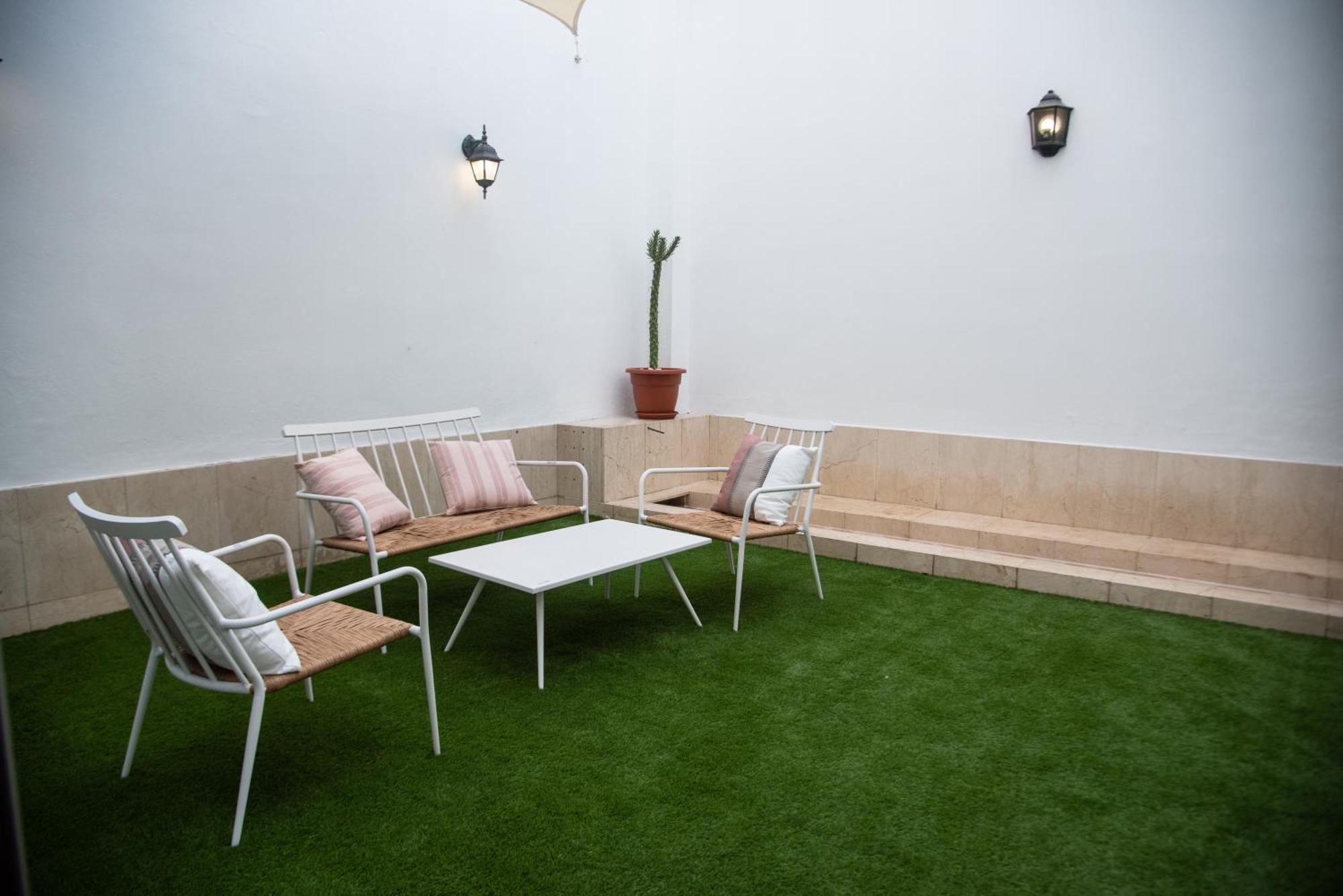 Apartamento Tentudia Charming With Private Roof-top Or Patio In San Bernardo By Ocityzen *