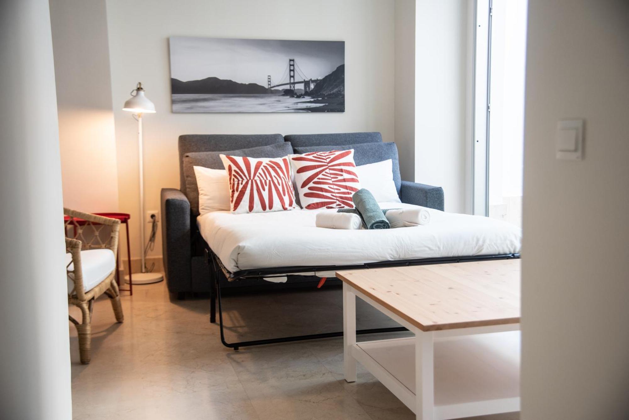 Apartamento Tentudia Charming With Private Roof-top Or Patio In San Bernardo By Ocityzen