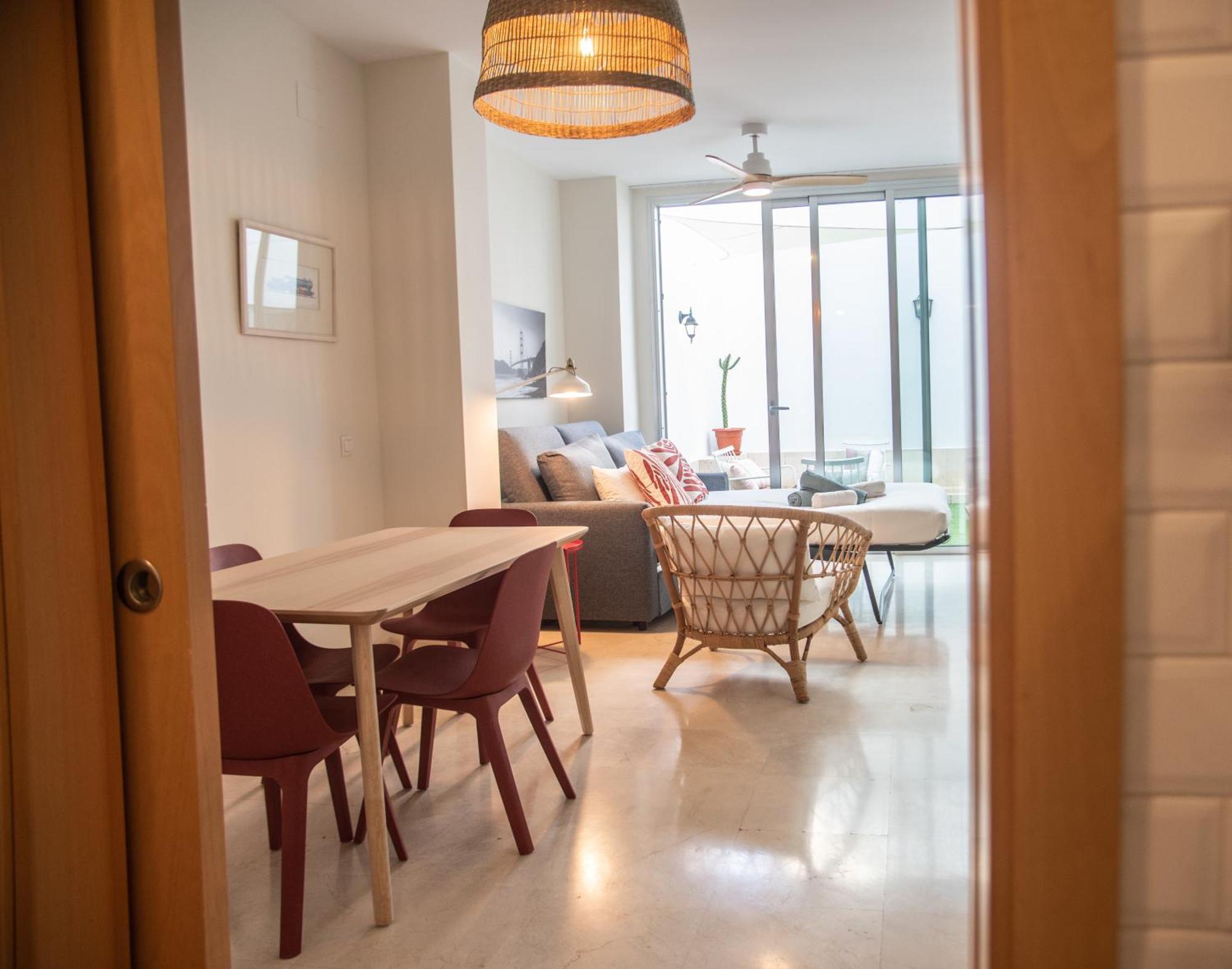 Tentudia Charming With Private Roof-top Or Patio In San Bernardo By Ocityzen Apartamento