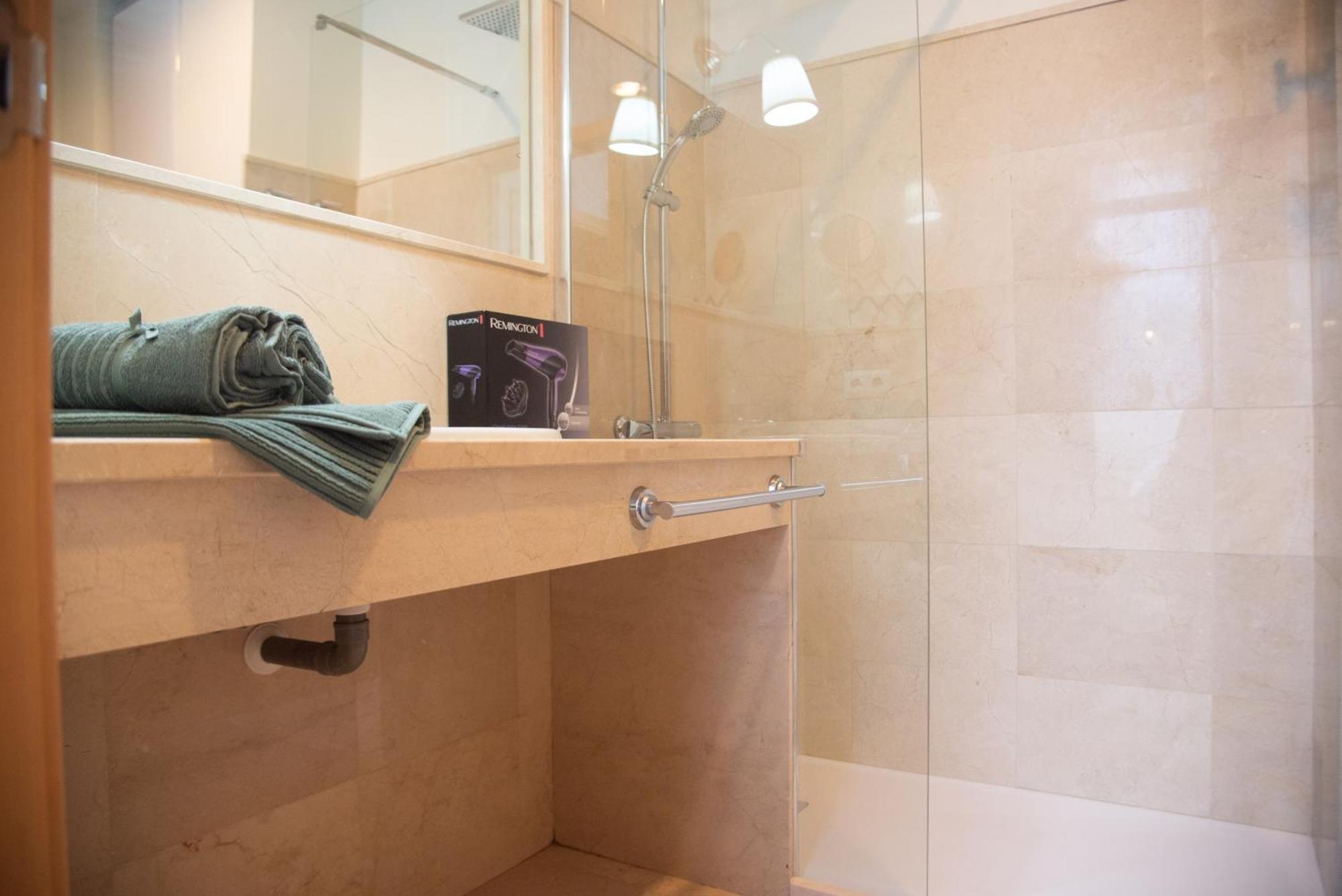 Tentudia Charming With Private Roof-top Or Patio In San Bernardo By Ocityzen