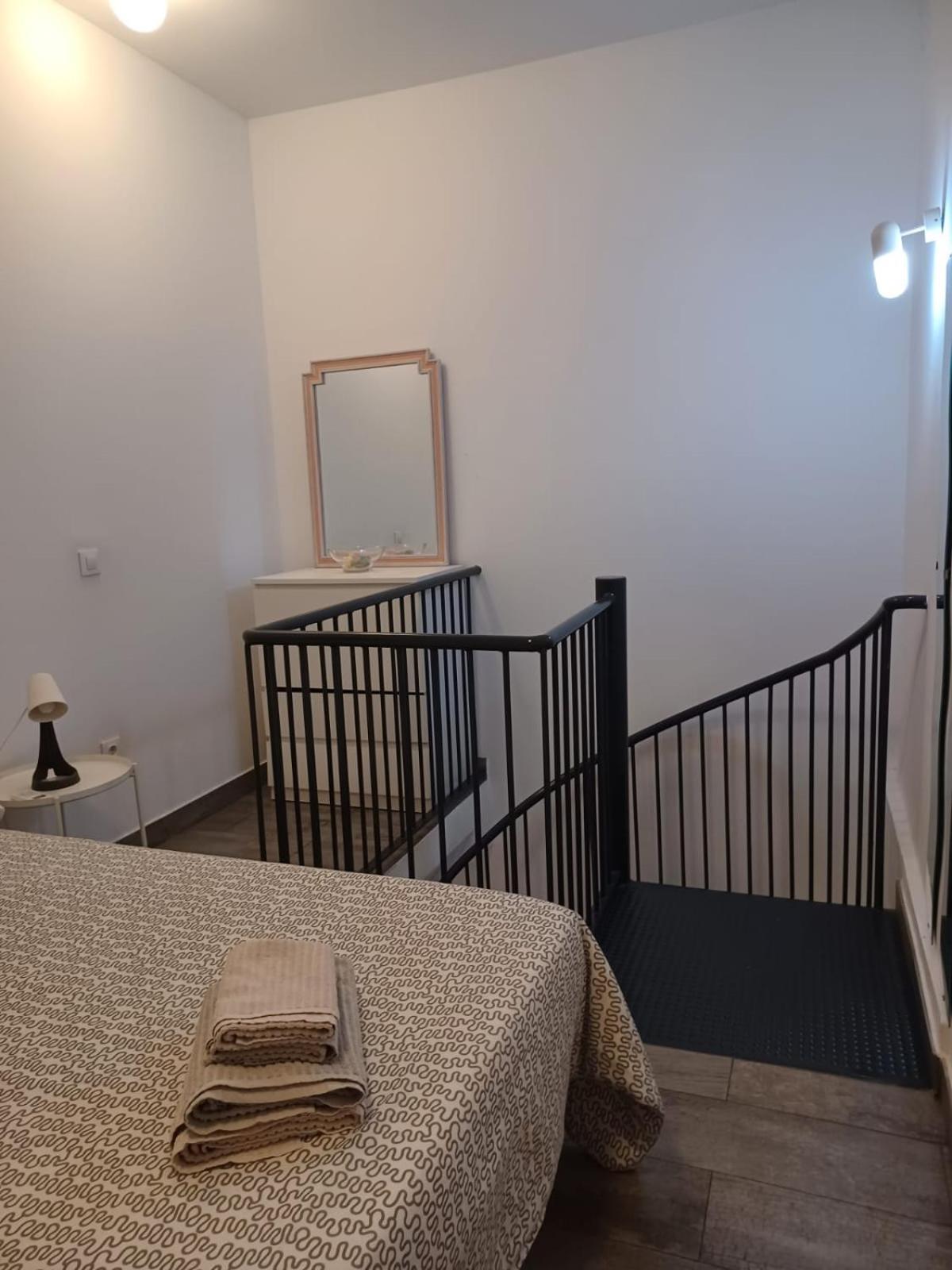 Apartamento En El Casco Antiguo En Plena Alameda Sevilla